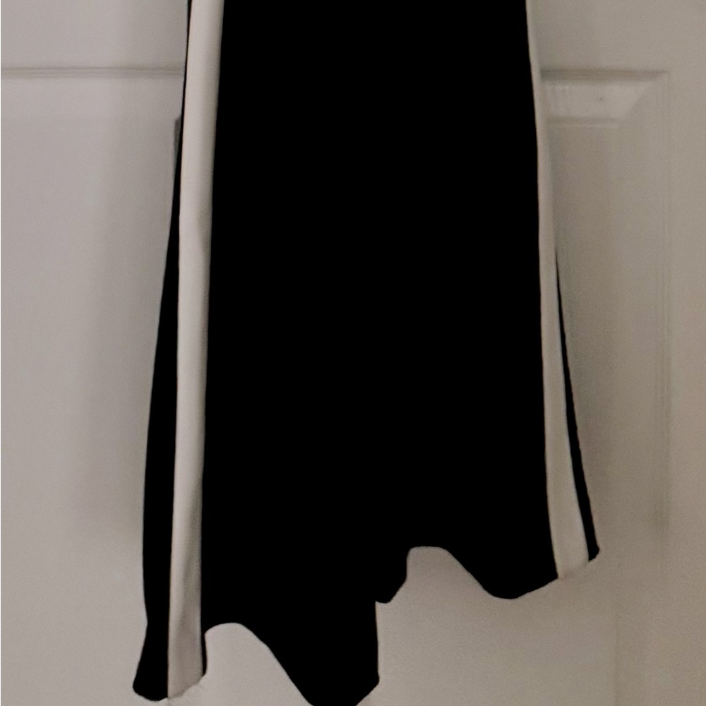 White House Black Market Jumpsuit - Picture 4 of 4